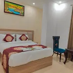 Hotel Decent Residency At Aerocity,Delhi Airport